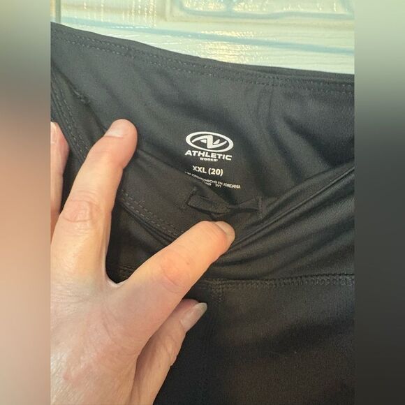 Athletic Black Bike Shorts XXL - Picture 3 of 3